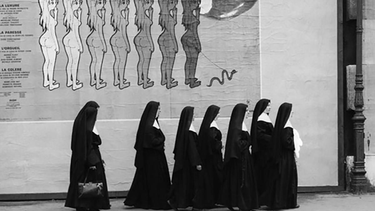 Юмор в объективе: кадры забавных совпадений в жизни Юмор в объективе: кадры забавных совпадений в жизни