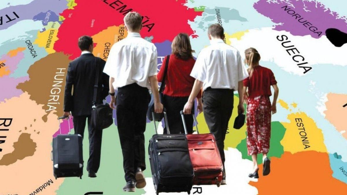 Трудова міграція негативно відбилася на демографічній ситуації: в Україні настає криза Трудова міграція негативно відбилася на демографічній ситуації: в Україні настає криза