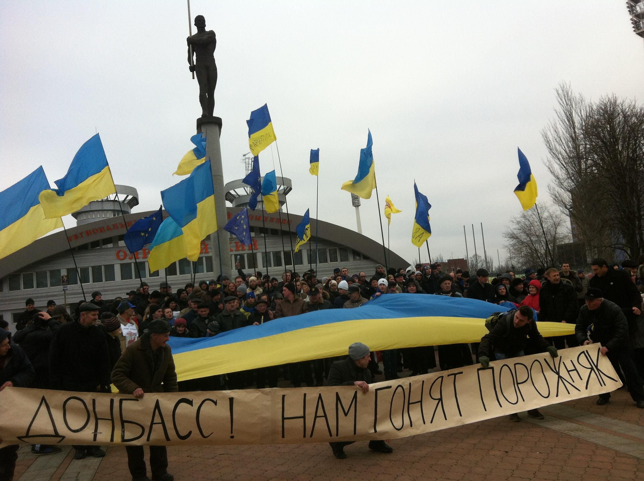Годовщина разгрома Донецкого майдана: можно ли было остановить пророссийский шабаш