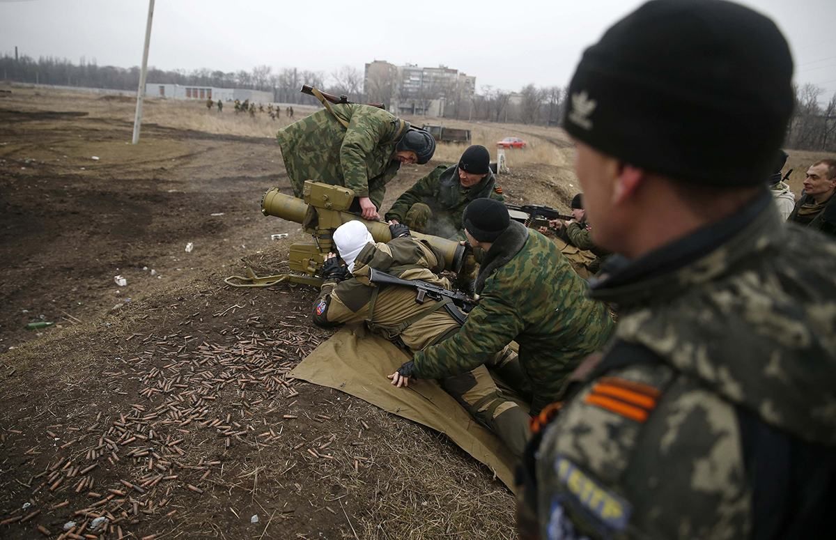 Боевики ранили украинских военных на Донбассе, однако сами понесли потери