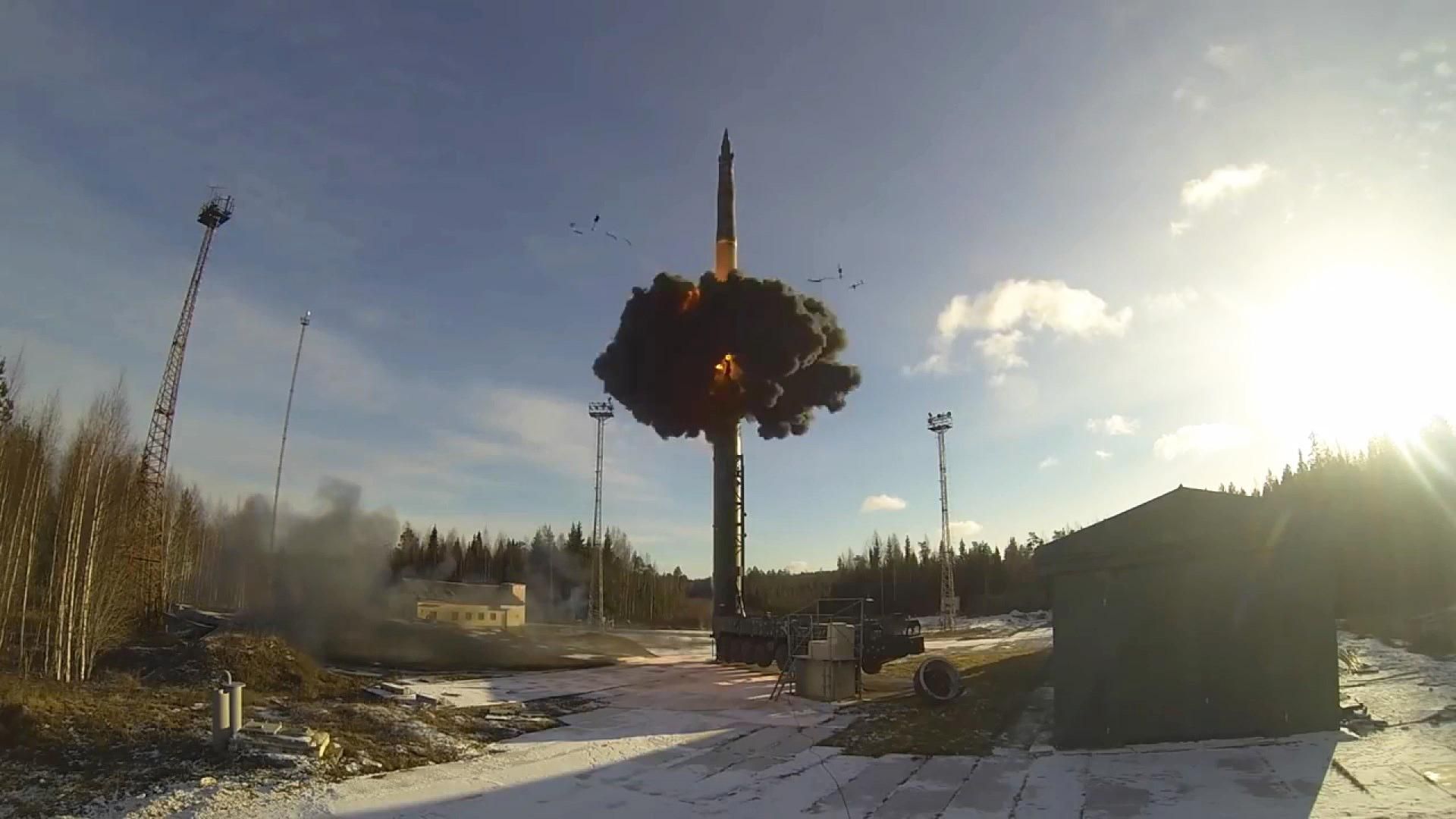 Мільярди у переозброєння: Росія готується до глобальної війни Мільярди у переозброєння: Росія готується до глобальної війни