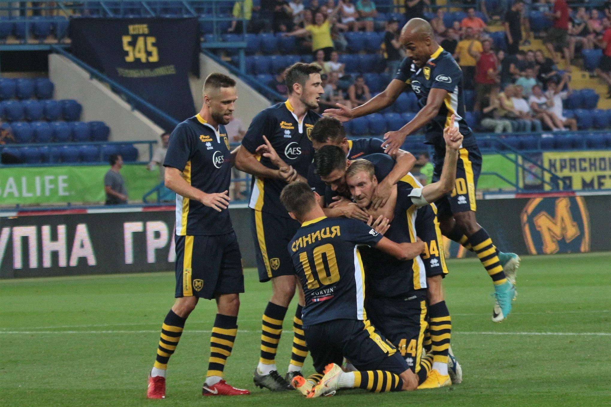 Принципиальное дерби в Первой лиге может собрать больше зрителей, чем некоторые команды УПЛ Принципиальное дерби в Первой лиге может собрать больше зрителей, чем некоторые команды УПЛ