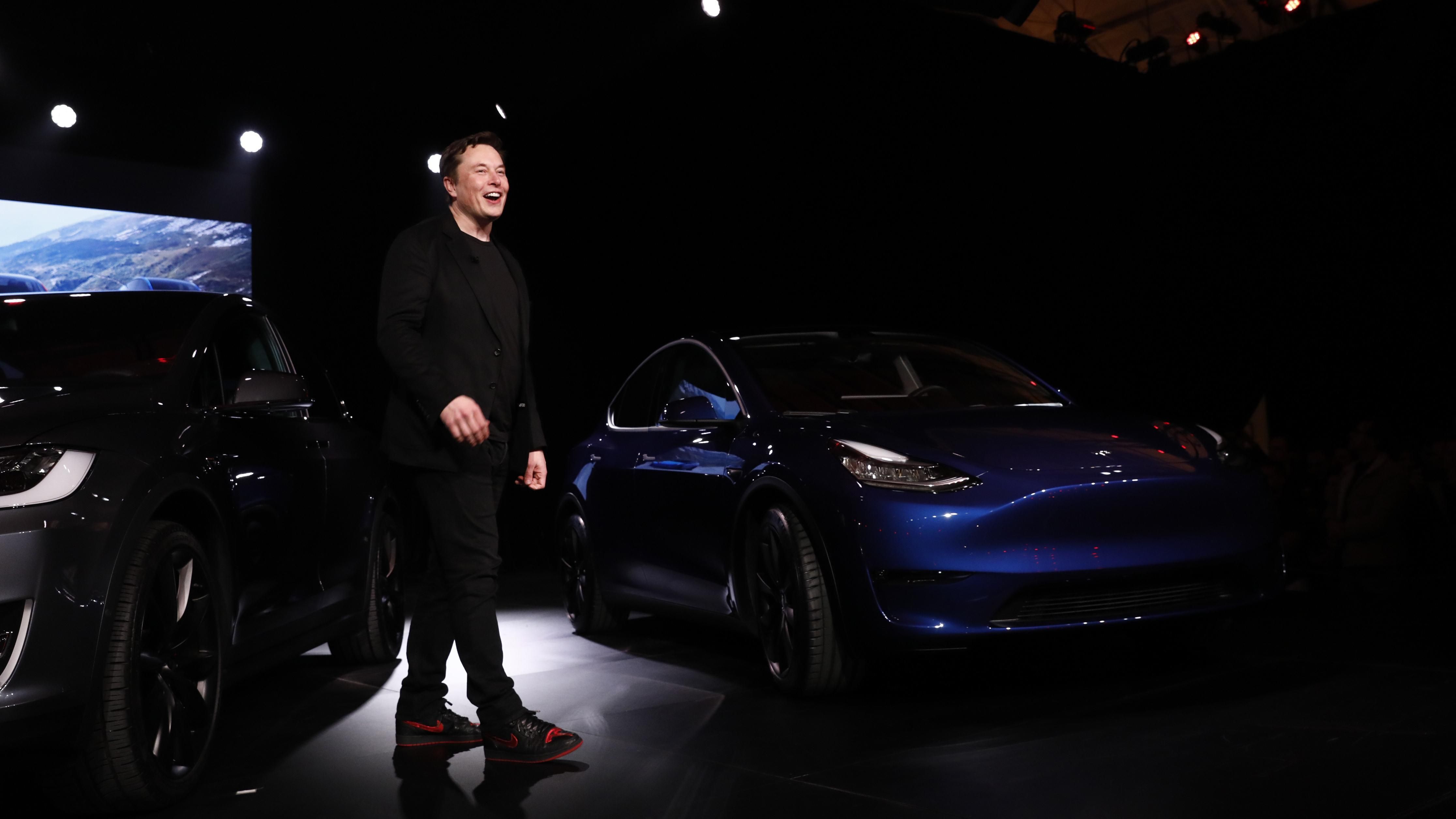 Tesla Model Y презентували офіційно - ціна, фото