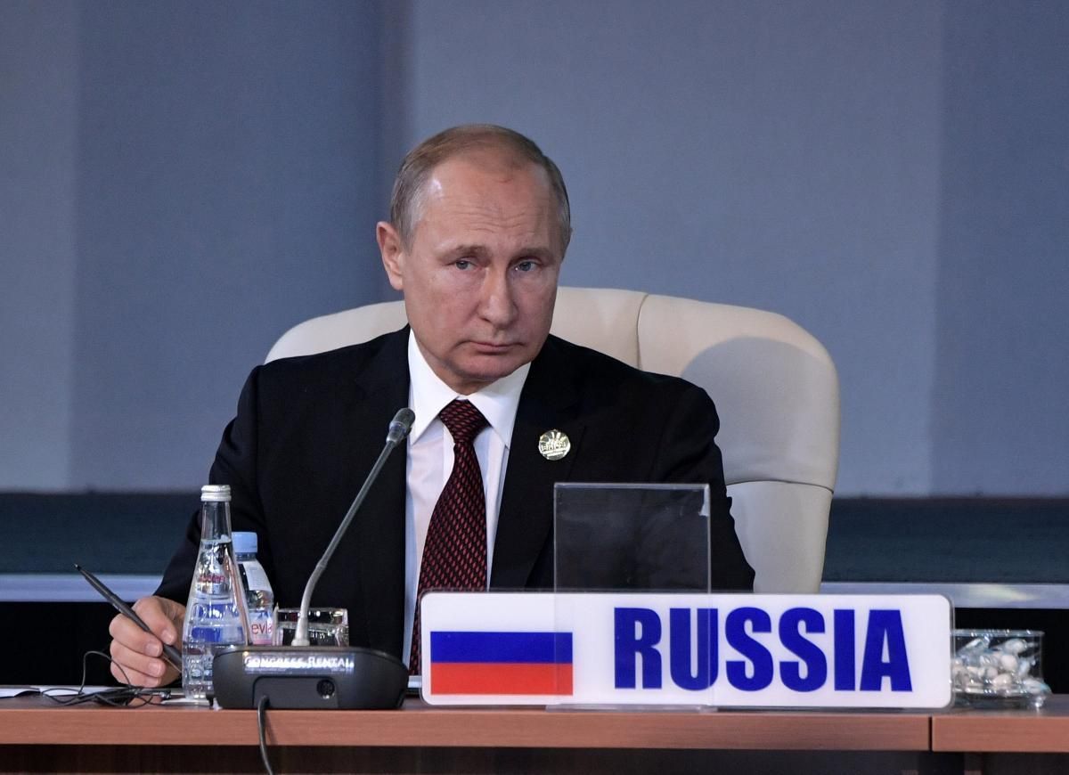 Анексія Криму: чому "референдум" 2014 року є фейковим