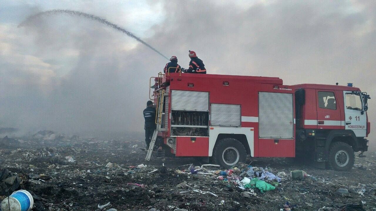 В Черновицкой области занялось свалку