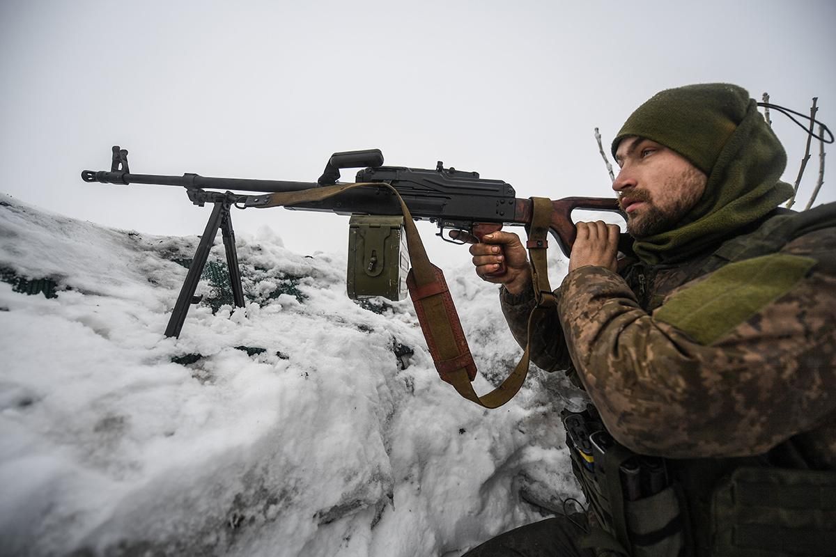 Под обстрелами боевиков погиб украинский военный: в оккупантов – существенные потери