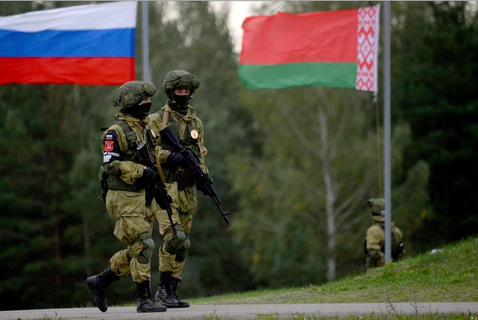 Військові Росії та Білорусі організували масштабне тренування