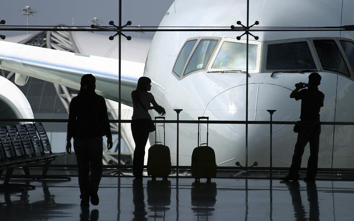В Украине заработали новые правила авиаперевозок пассажиров и багажа