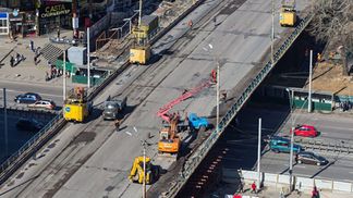 Шулявський міст "завів" сторінку в Instagram: потішні дописи з його життя