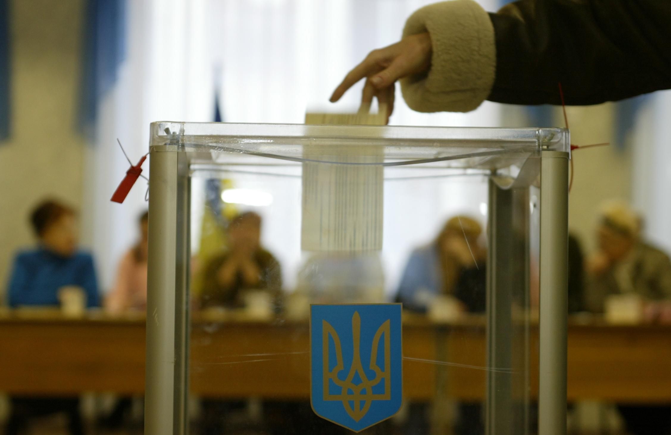 Скільки спостерігачів НАТО вже зареєстрували на вибори президента України