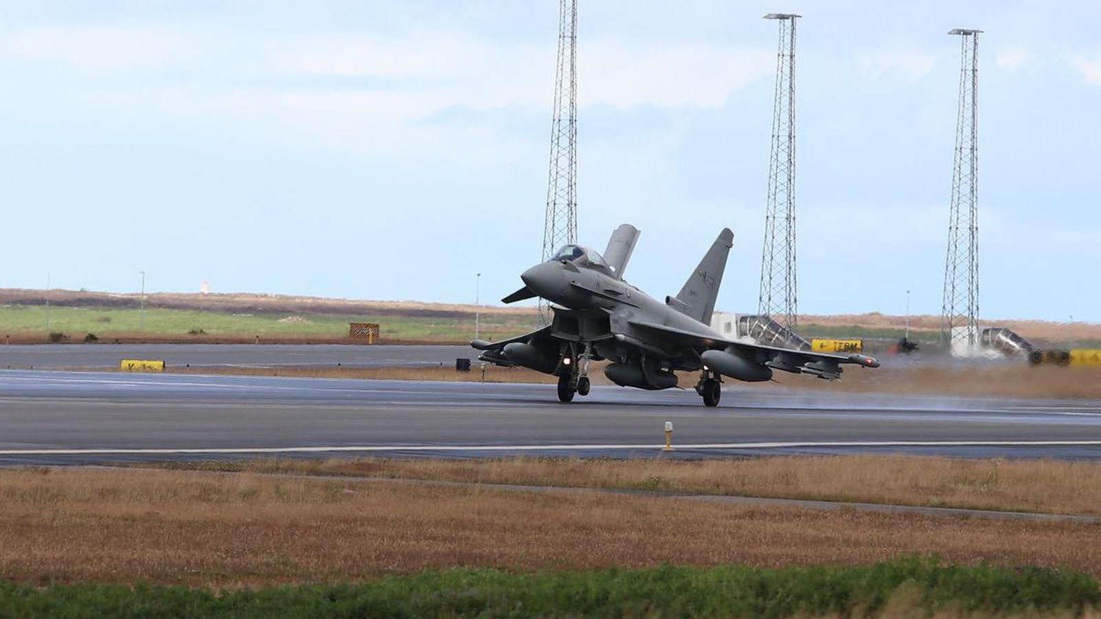 В Ісландії винищувачі НАТО перехопили два російські літаки