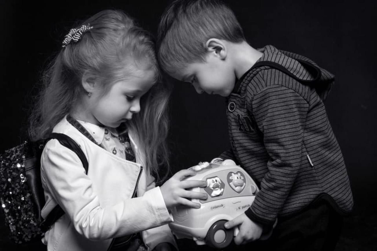 У Львові діти з інвалідністю взяли участь у благодійному фотопроекті: унікальні світлини
У Львові діти з інвалідністю взяли участь у благодійному фотопроекті: унікальні світлини