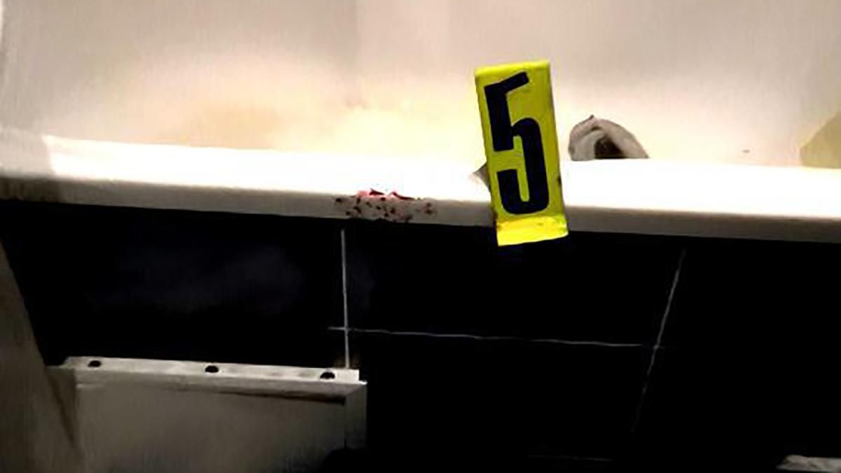 Знайшли зарізаним у ванній: моторошне вбивство у Києві Знайшли зарізаним у ванній: моторошне вбивство у Києві