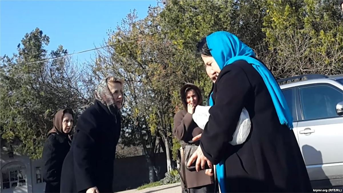 Людмилу Янукович заметили в оккупированном Севастополе: фото Людмилу Янукович заметили в оккупированном Севастополе: фото