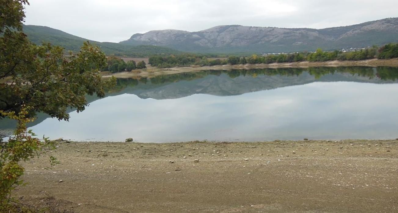 Вода в озері закінчилась: у мережі з’явились фото чергової проблеми в окупованому Криму Вода в озері закінчилась: у мережі з’явились фото чергової проблеми в окупованому Криму