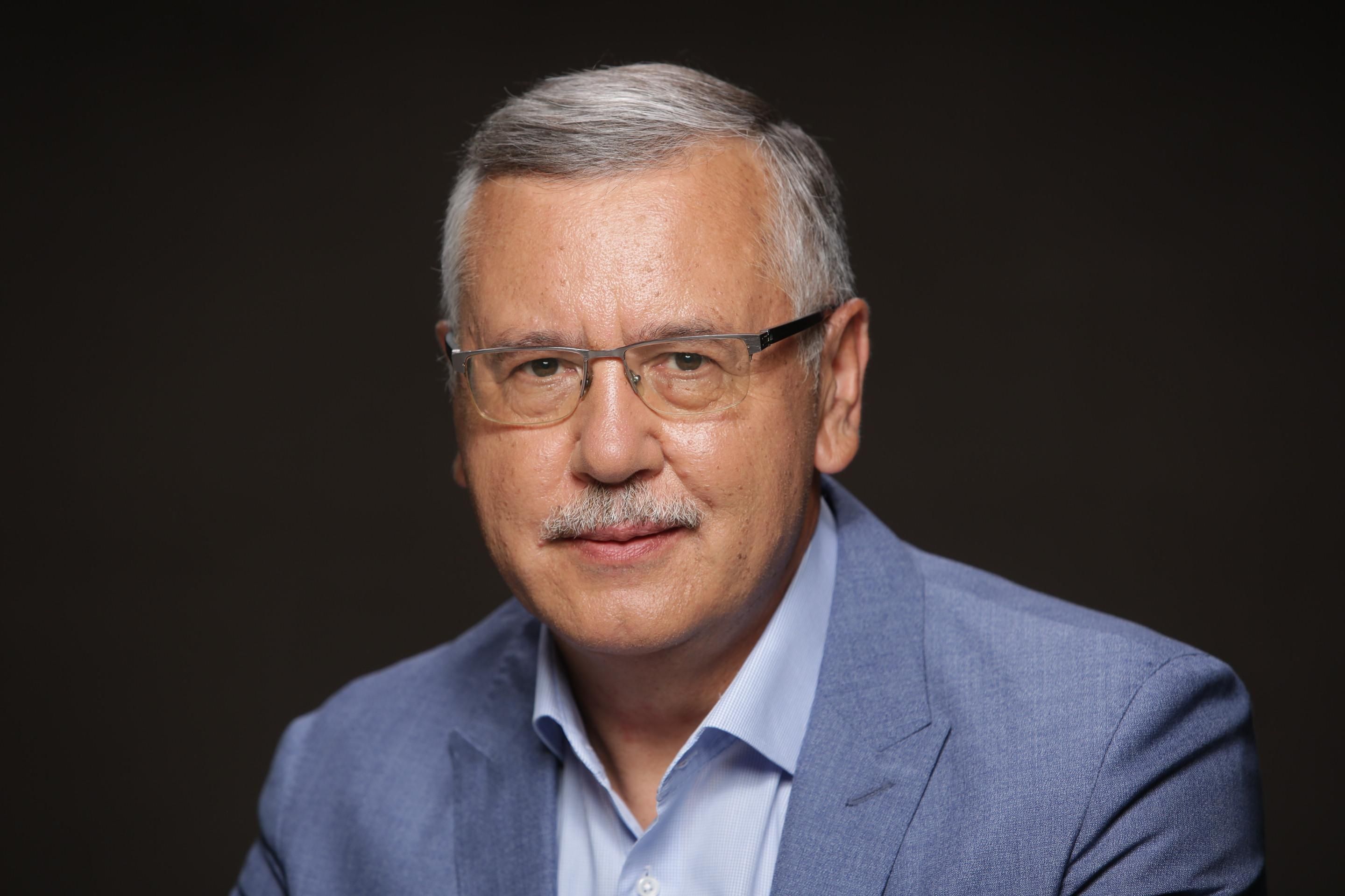 Гриценко рассказал, с кем хочет выйти во второй тур Гриценко рассказал, с кем хочет выйти во второй тур