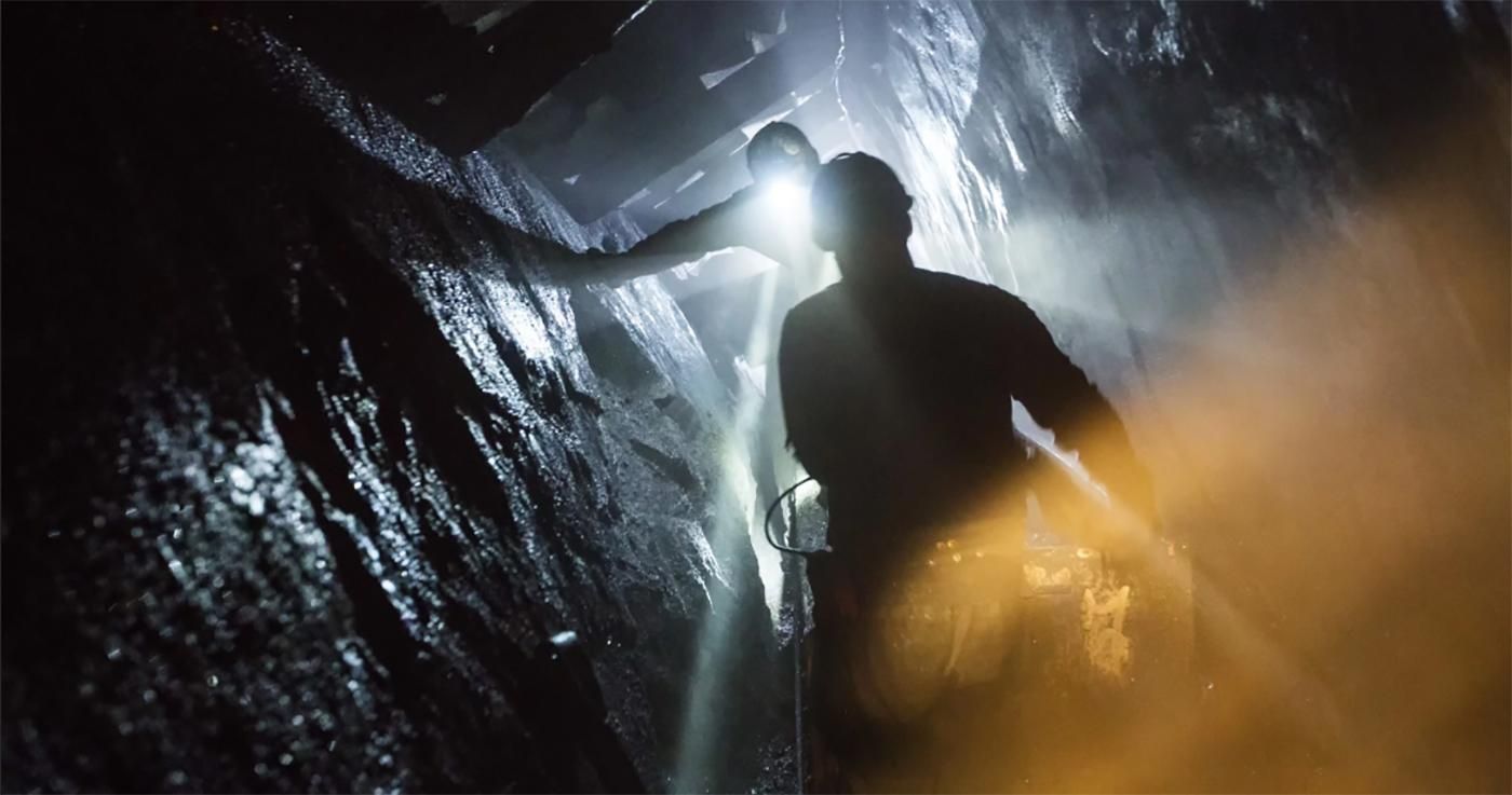 Обвал в шахте на Львовщине: горняк погиб на полукилометровой глубине
