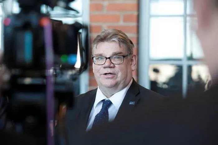 Тімо Сойні Фінляндія напад на міністра