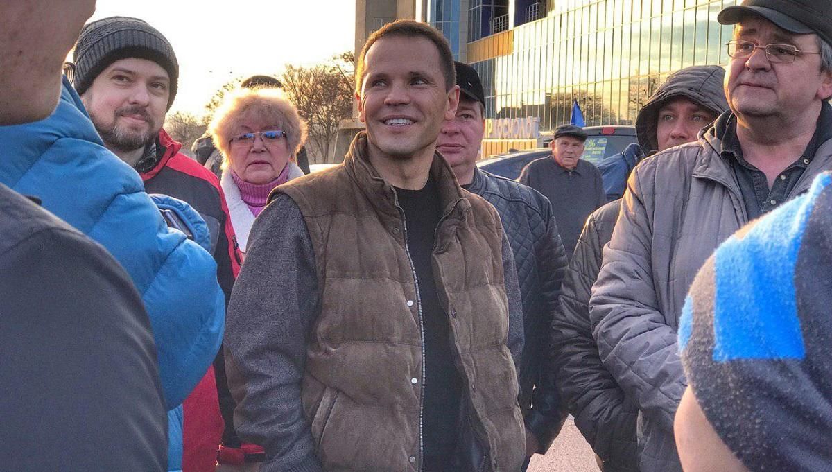 Кандидат в Президенти Дерев’янко підтримав автопробіг за доступні авто в Харкові Кандидат в Президенти Дерев’янко підтримав автопробіг за доступні авто в Харкові