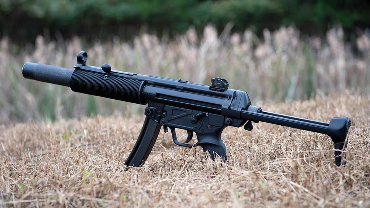 Нацполиция заменит автоматы Калашникова на немецкие пистолеты-пулеметы: фото