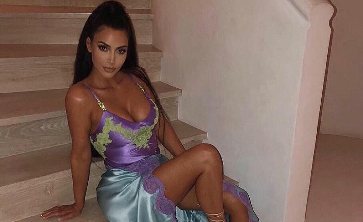 Кім Кардашян копіює стиль Наомі Кемпбелл: фотодоказ