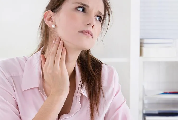 Якщо вам важко ковтати або дихати через збільшені лімфовузли – біжіть до лікаря Якщо вам важко ковтати або дихати через збільшені лімфовузли – біжіть до лікаря