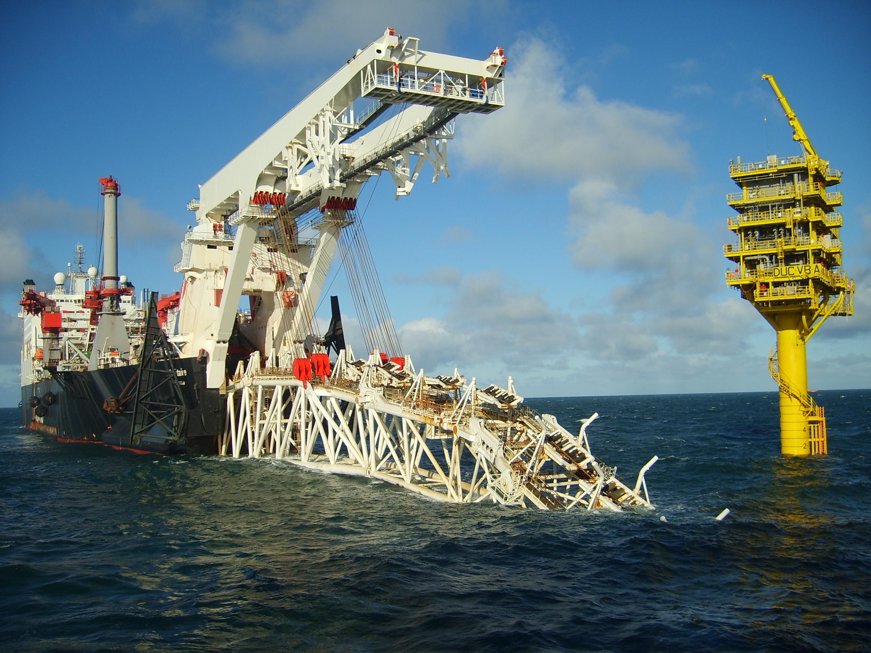 У Росії вирішили ігнорувати відмову Данії щодо будівництва "Північного потоку-2" У Росії вирішили ігнорувати відмову Данії щодо будівництва "Північного потоку-2"