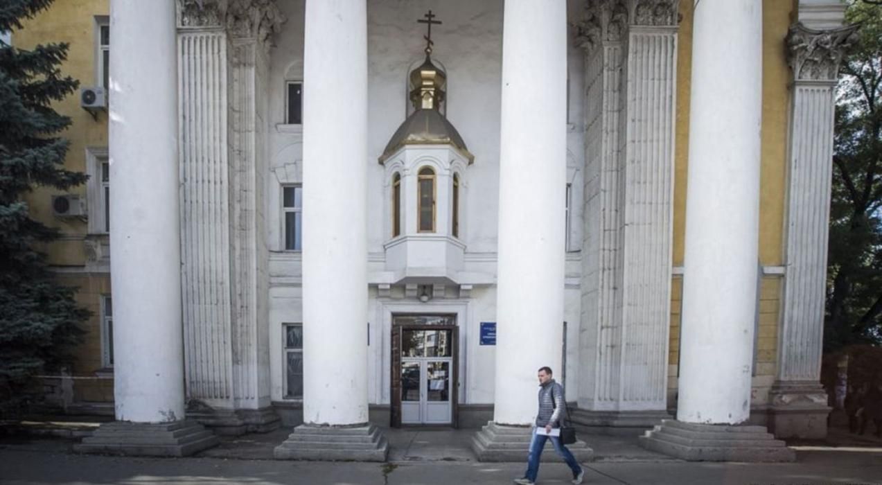 Оккупанты выгоняют из Крыма Православную церковь Украины Оккупанты выгоняют из Крыма Православную церковь Украины
