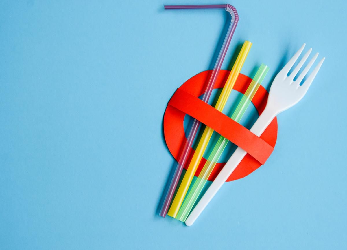 В Европе запретили пластиковую посуду В Европе запретили пластиковую посуду