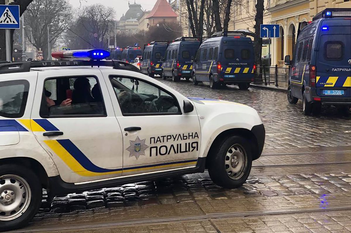 Порошенко во Львове 28 марта 2019 - большие пробки и спецназ