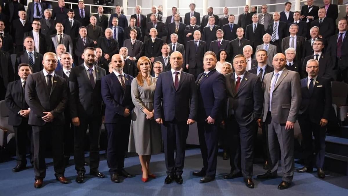 Слуга народу 3 сезон 3 серія - дивитися онлайн 3 серію 28.03.2019