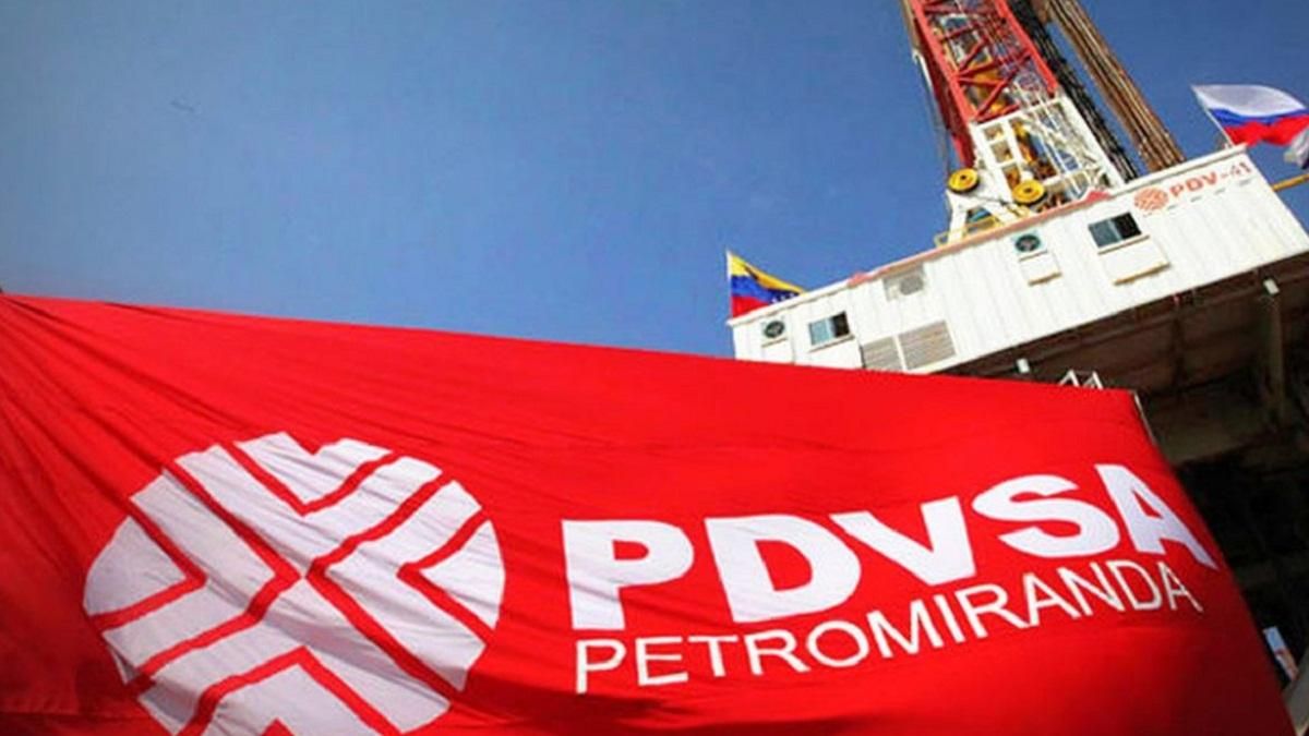 США пригрозили закордонним компаніям санкціями за нафтові угоди з Венесуелою
