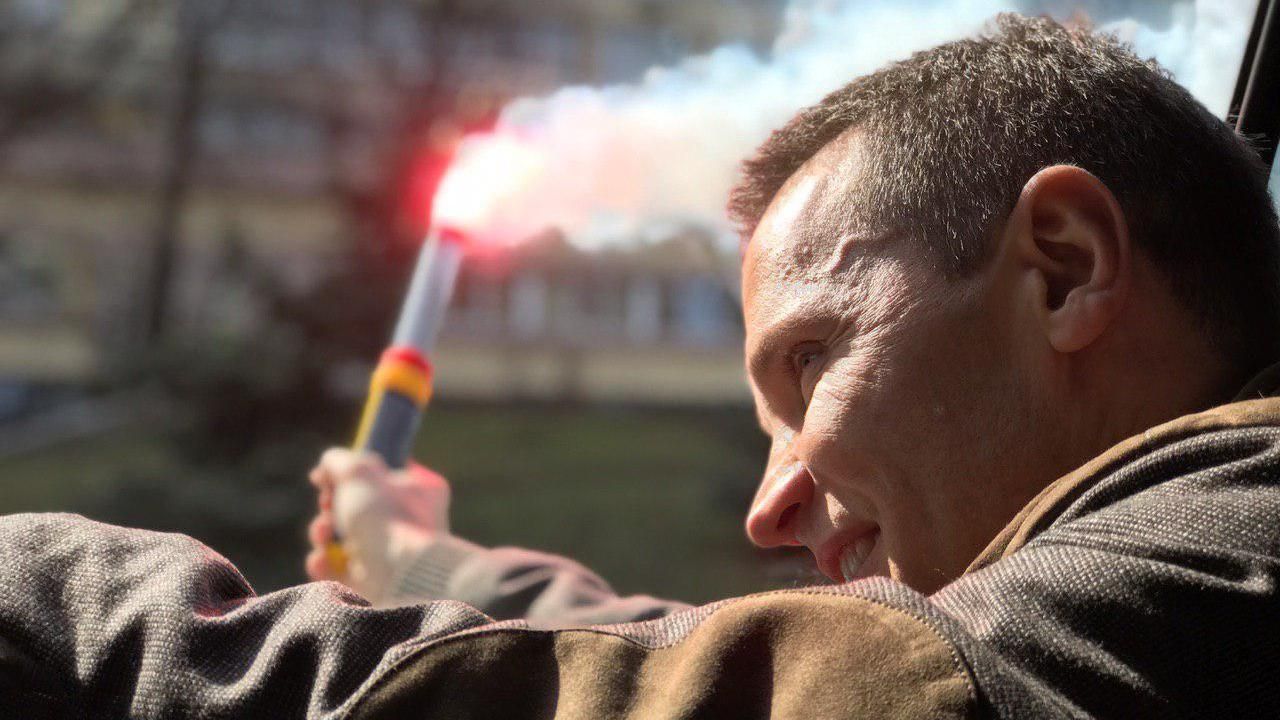 Кандидат у президенти Дерев’янко підтримав автопробіг за доступні авто в Києві: фото, відео Кандидат у президенти Дерев’янко підтримав автопробіг за доступні авто в Києві: фото, відео