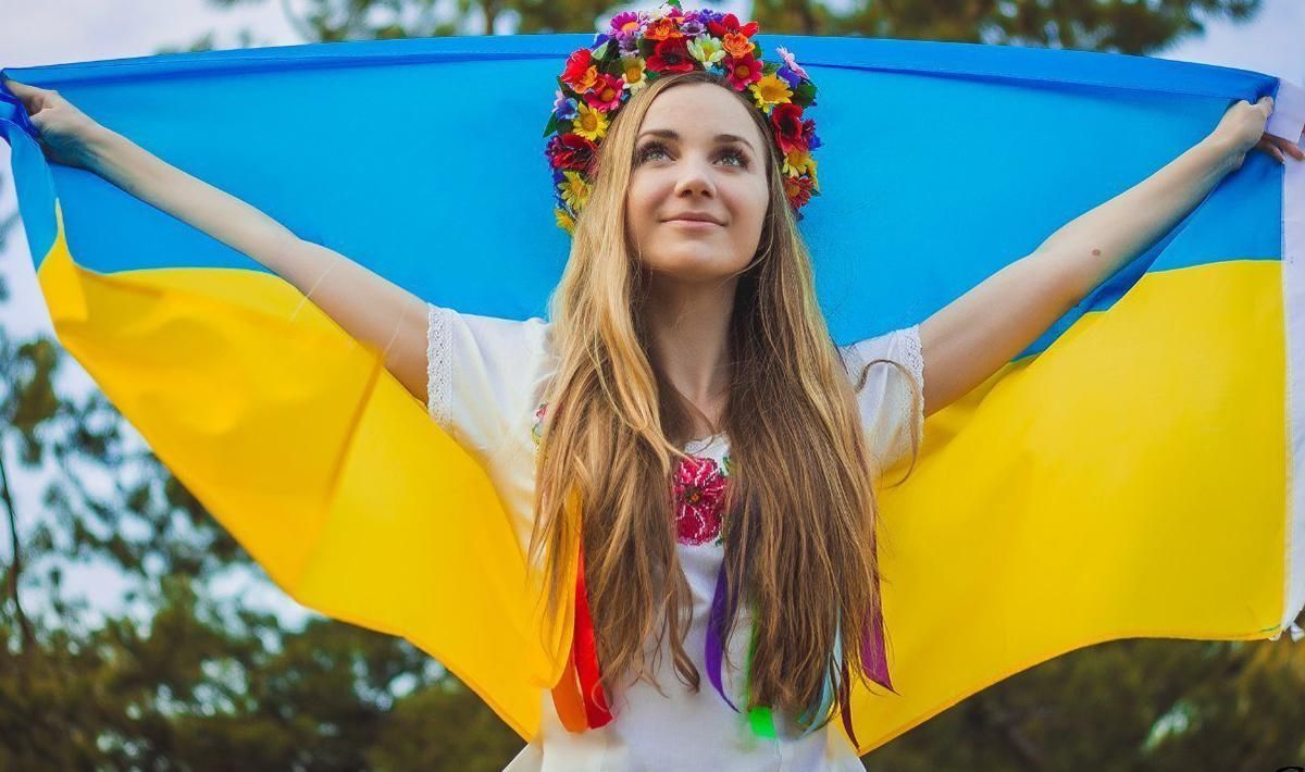 Українці заспівали гімн на виборчій дільниці у Нью-Йорку: відео
