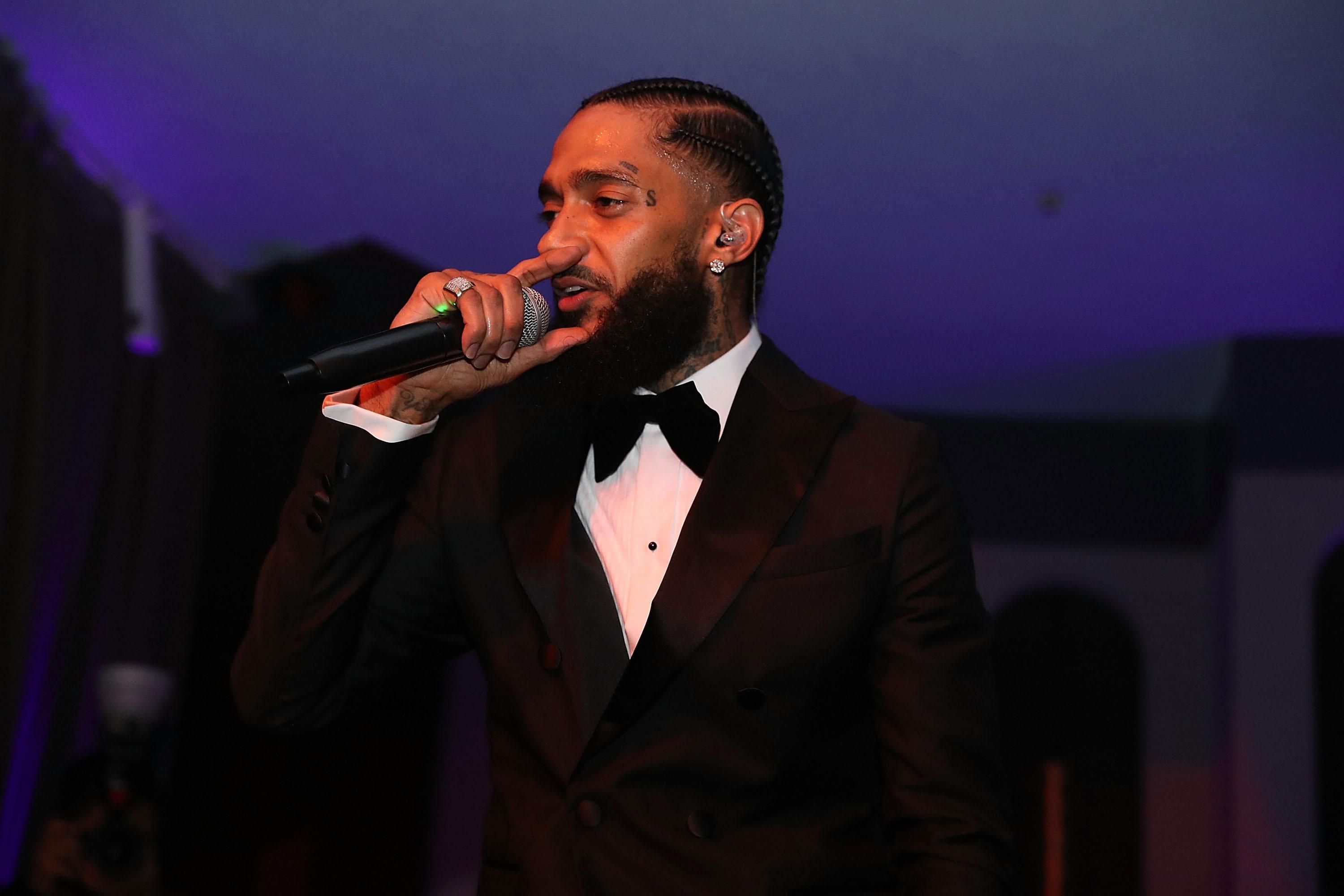 Помер Nipsey Hussle - його застрелили в Лос-Анджелесі: відео 18+