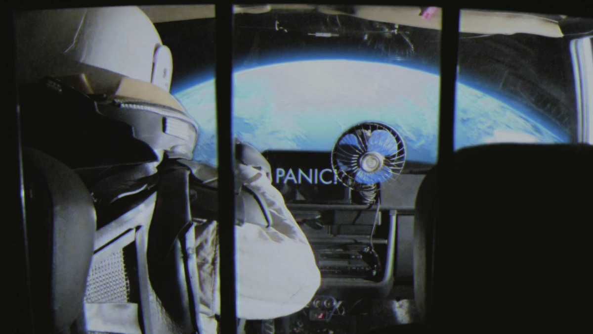 Як тобі таке Ілон Маск: українці запустили у космос Таврію Як тобі таке Ілон Маск: українці запустили у космос Таврію