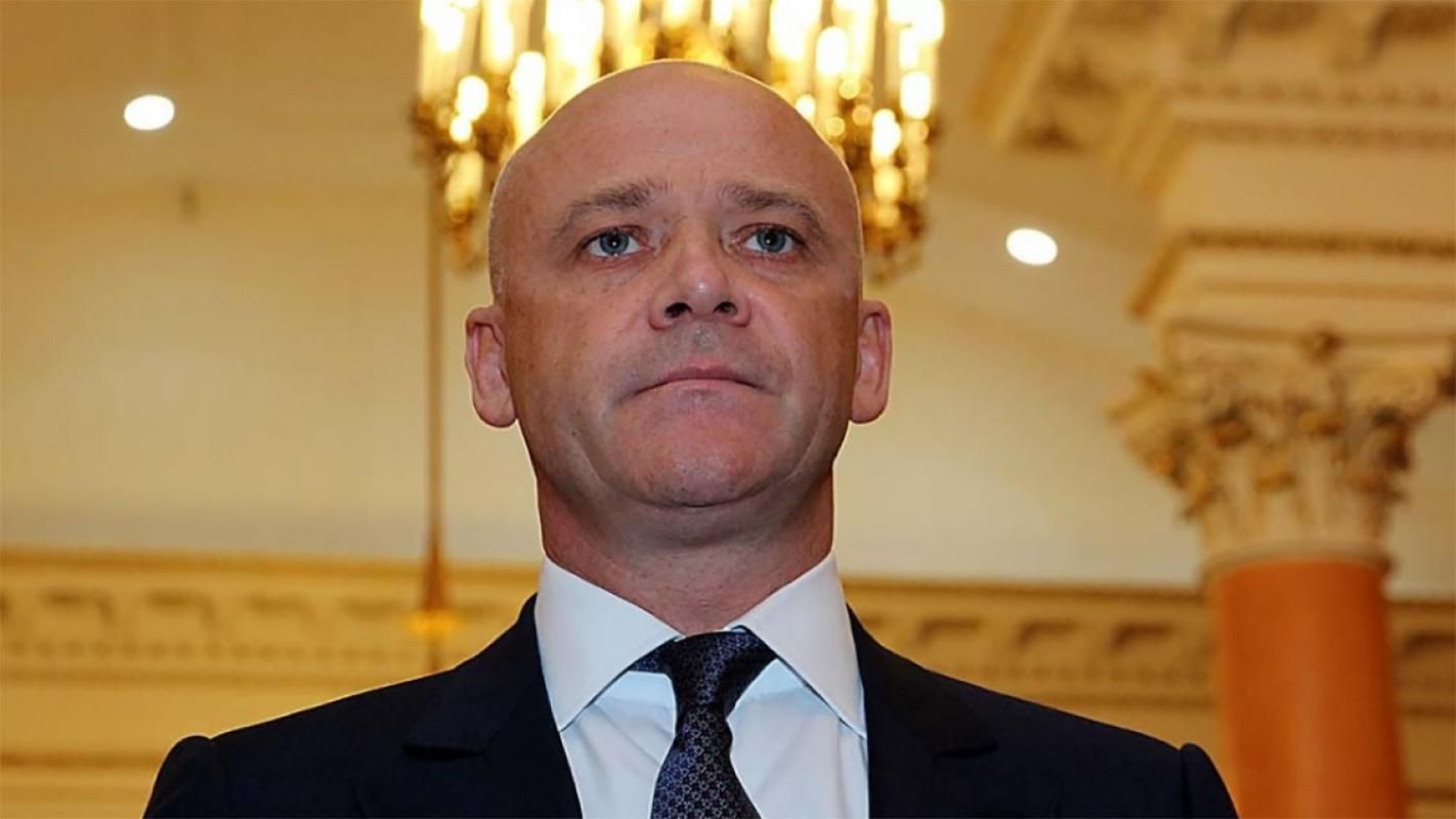 Скандальний мер Одеси "засвітився" на сторінках закордонних ЗМІ: причина Скандальний мер Одеси "засвітився" на сторінках закордонних ЗМІ: причина