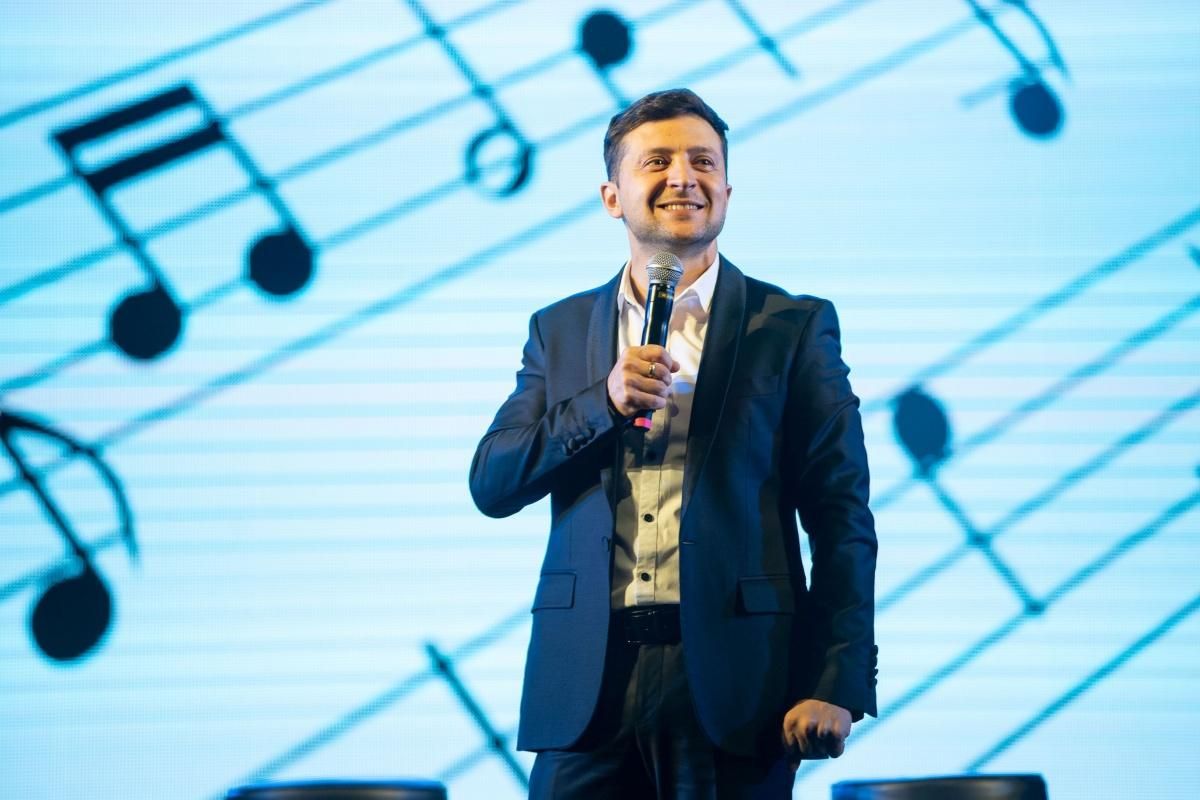 Почему у Зеленского высокий рейтинг на выборах 2019 - эксперт Почему у Зеленского высокий рейтинг на выборах 2019 - эксперт