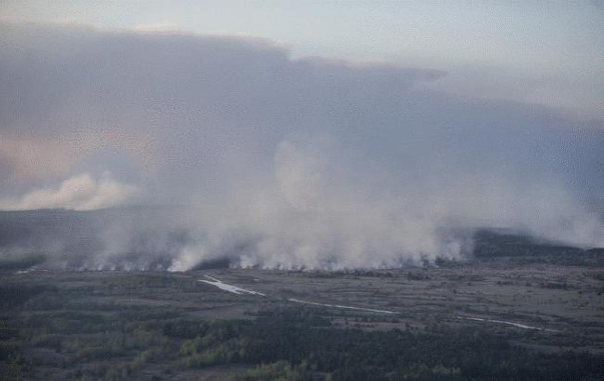 У Чорнобильській зоні відчуження спалахнула пожежа: фото