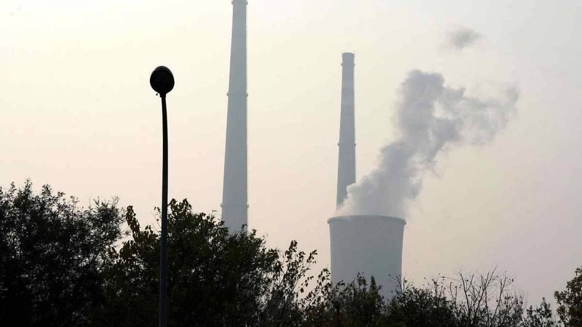 Екоподаток в Україні регулярно підвищується, але екологічна ситуація не стає кращою, – ЗМІ Екоподаток в Україні регулярно підвищується, але екологічна ситуація не стає кращою, – ЗМІ