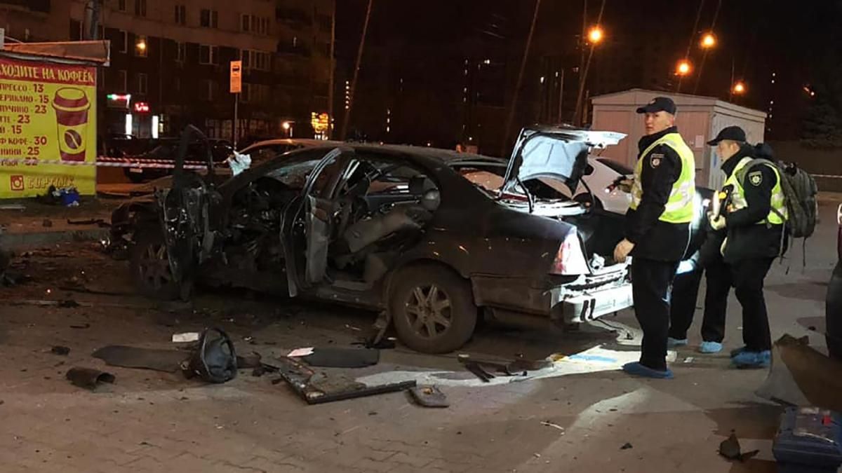 В Киеве взорвали авто украинского офицера, который воюет на Донбассе: появилось видео