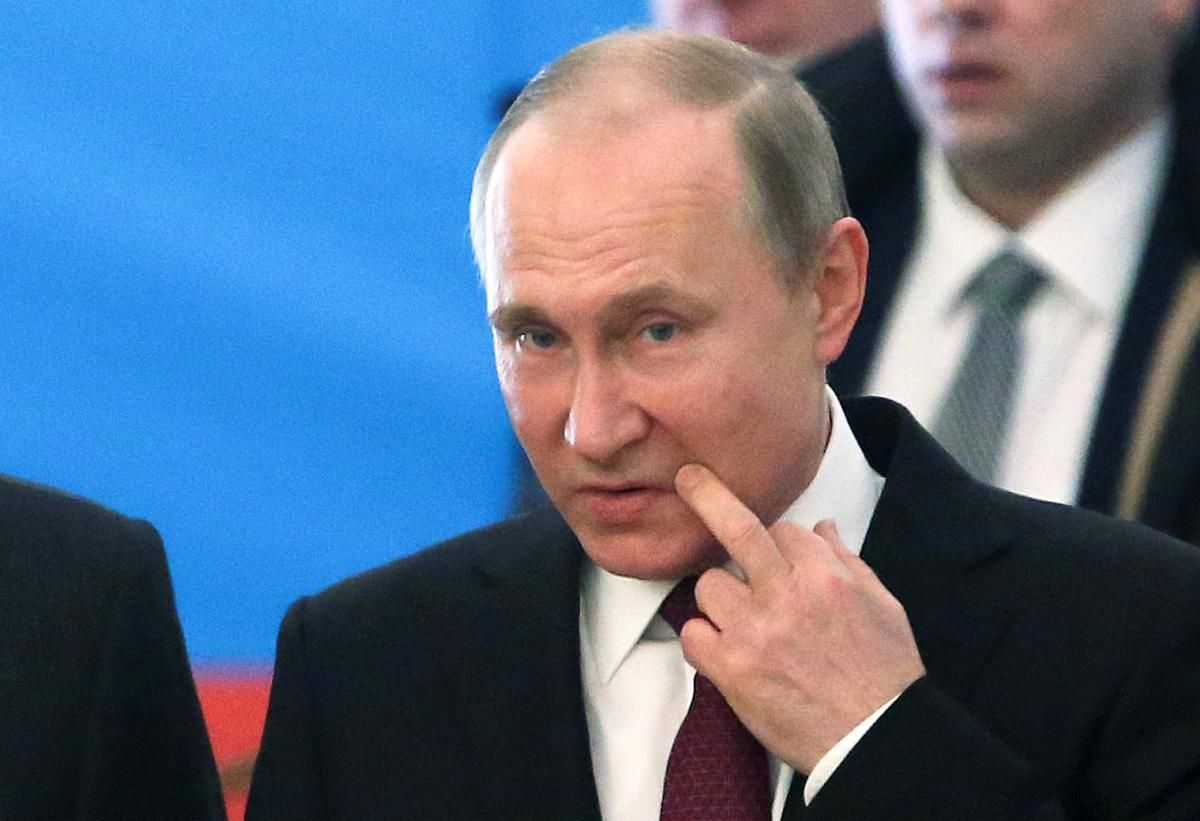 У Путина есть два варианта на Донбассе, – международник