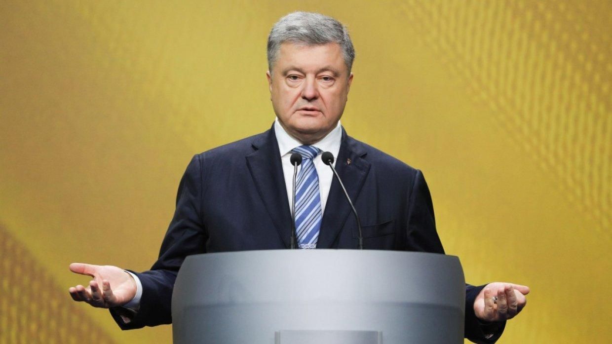 Кров на сувеніри для прихильників: штаб Порошенка не визнав аналізи Зеленського