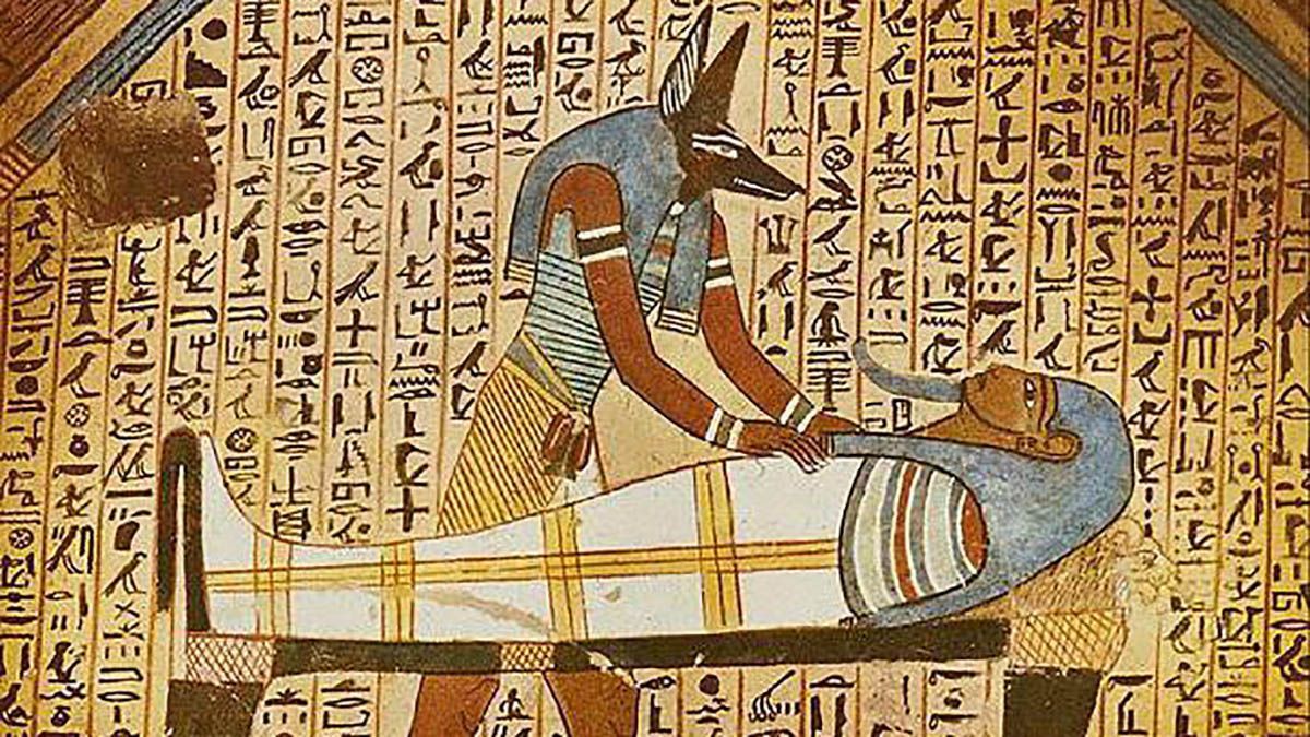 У прямому ефірі відкриють саркофаг із 40 муміями, яким три тисячі років