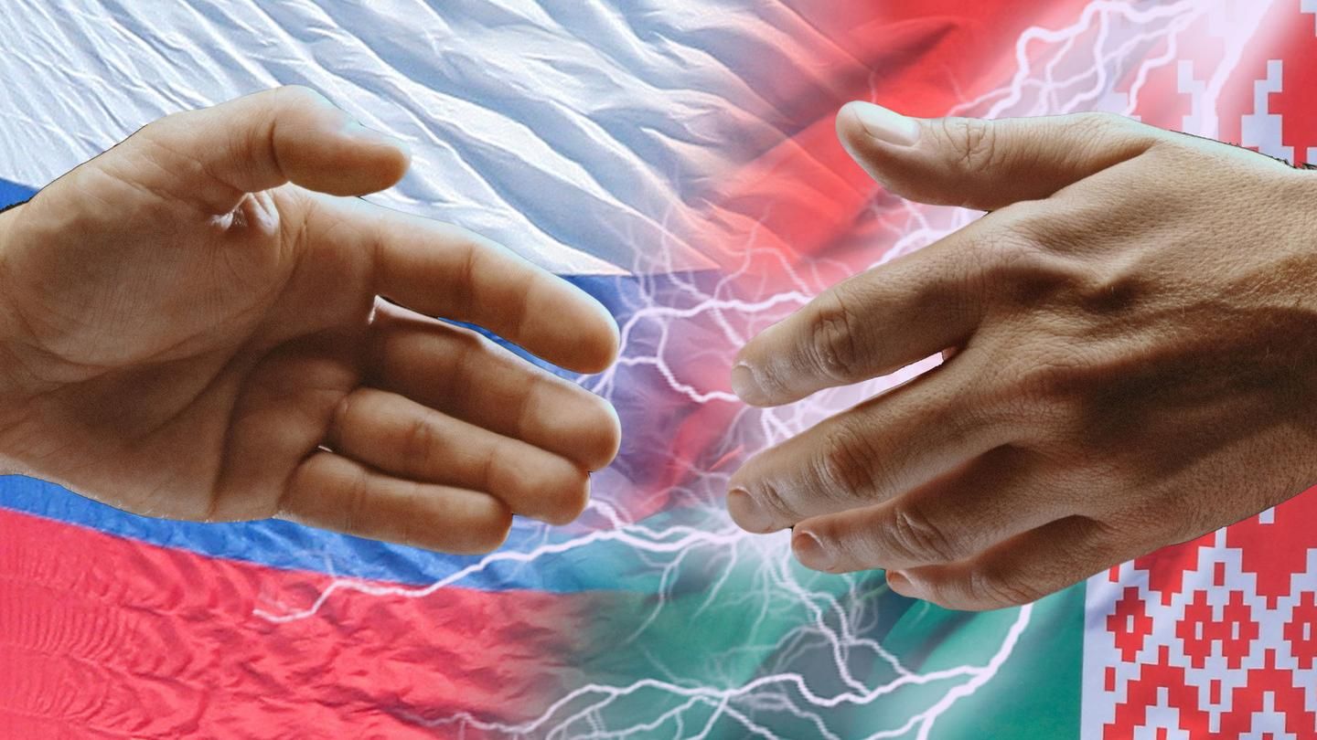 В России ожидают "референдум" о присоединении Беларуси: любимый ресурс Суркова назвал дату В России ожидают "референдум" о присоединении Беларуси: любимый ресурс Суркова назвал дату