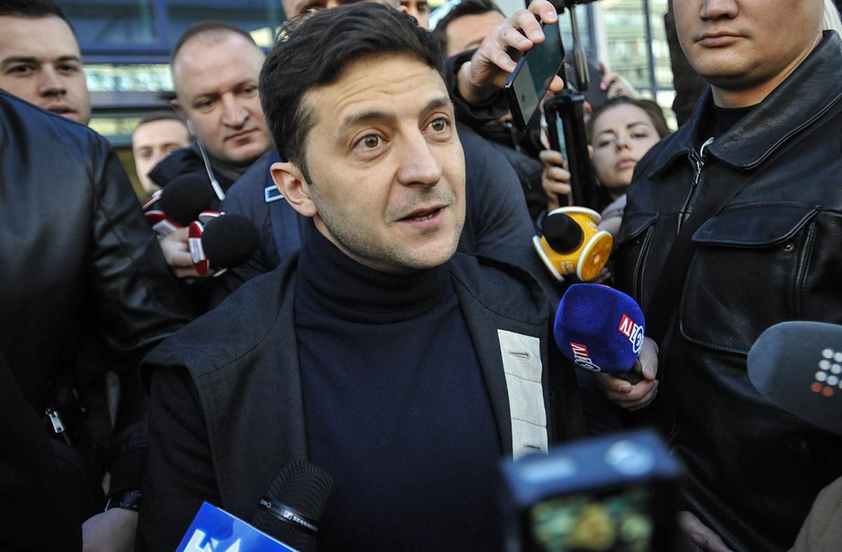 Зеленский заявил, что Украина должна начать платить пенсии жителям оккупированного Донбасса Зеленский заявил, что Украина должна начать платить пенсии жителям оккупированного Донбасса