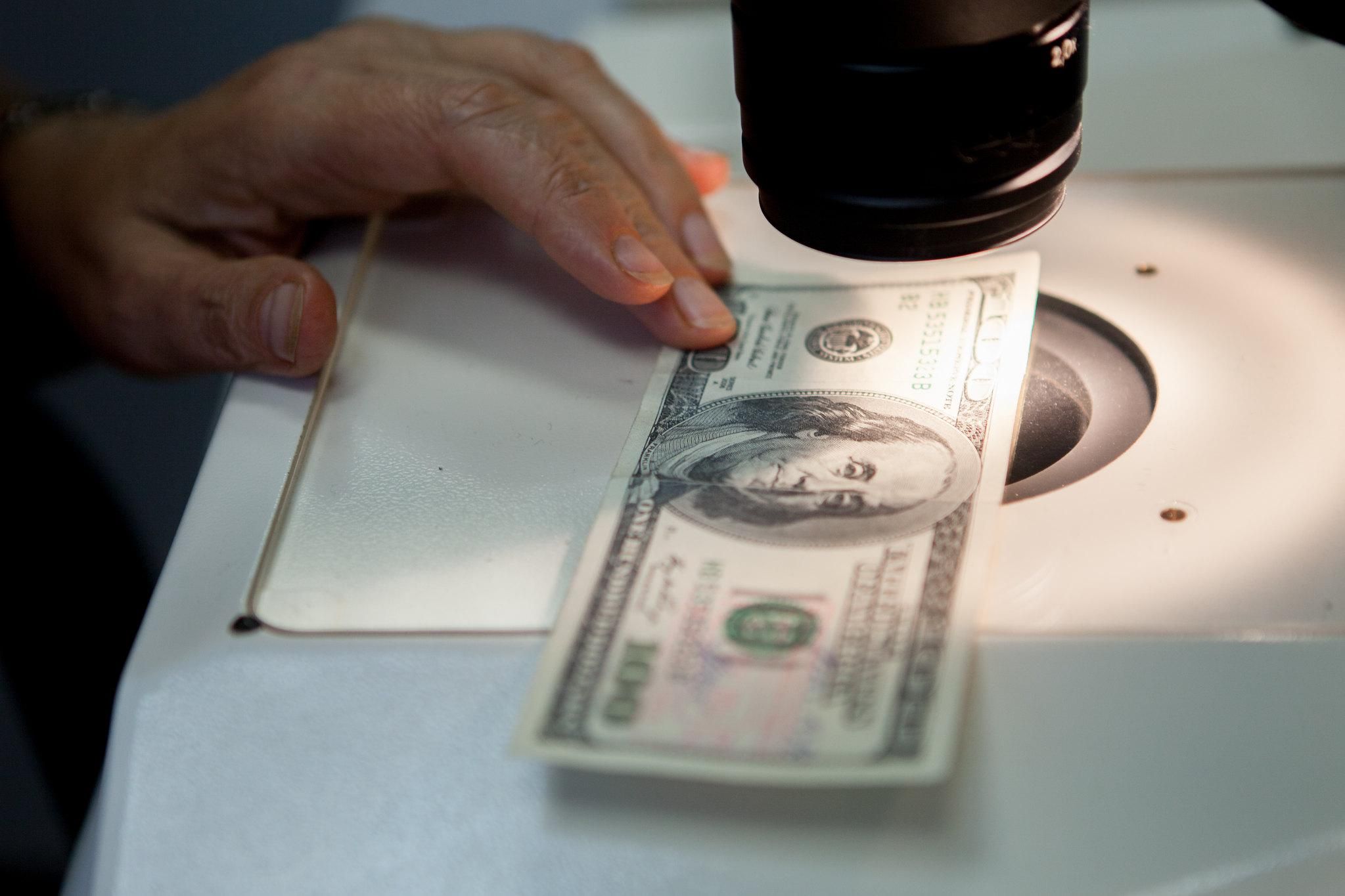 Будет ли зависеть курс доллара от 2 тура выборов: прогноз аналитика Будет ли зависеть курс доллара от 2 тура выборов: прогноз аналитика