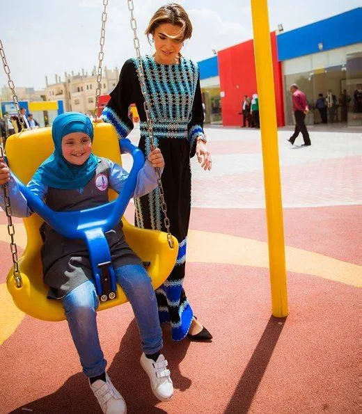 Королева Ранія Королева Ранія