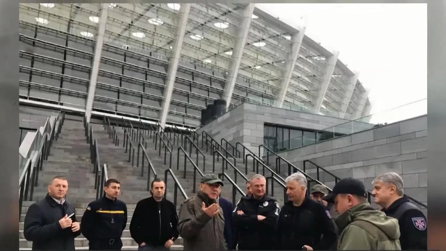 Правоохоронці, голова НПУ та заступник Авакова прибули на Правоохоронці, голова НПУ та заступник Авакова прибули на