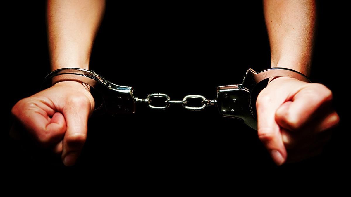 Домашнього тирана вперше притягнули до відповідальності в Україні Домашнього тирана вперше притягнули до відповідальності в Україні